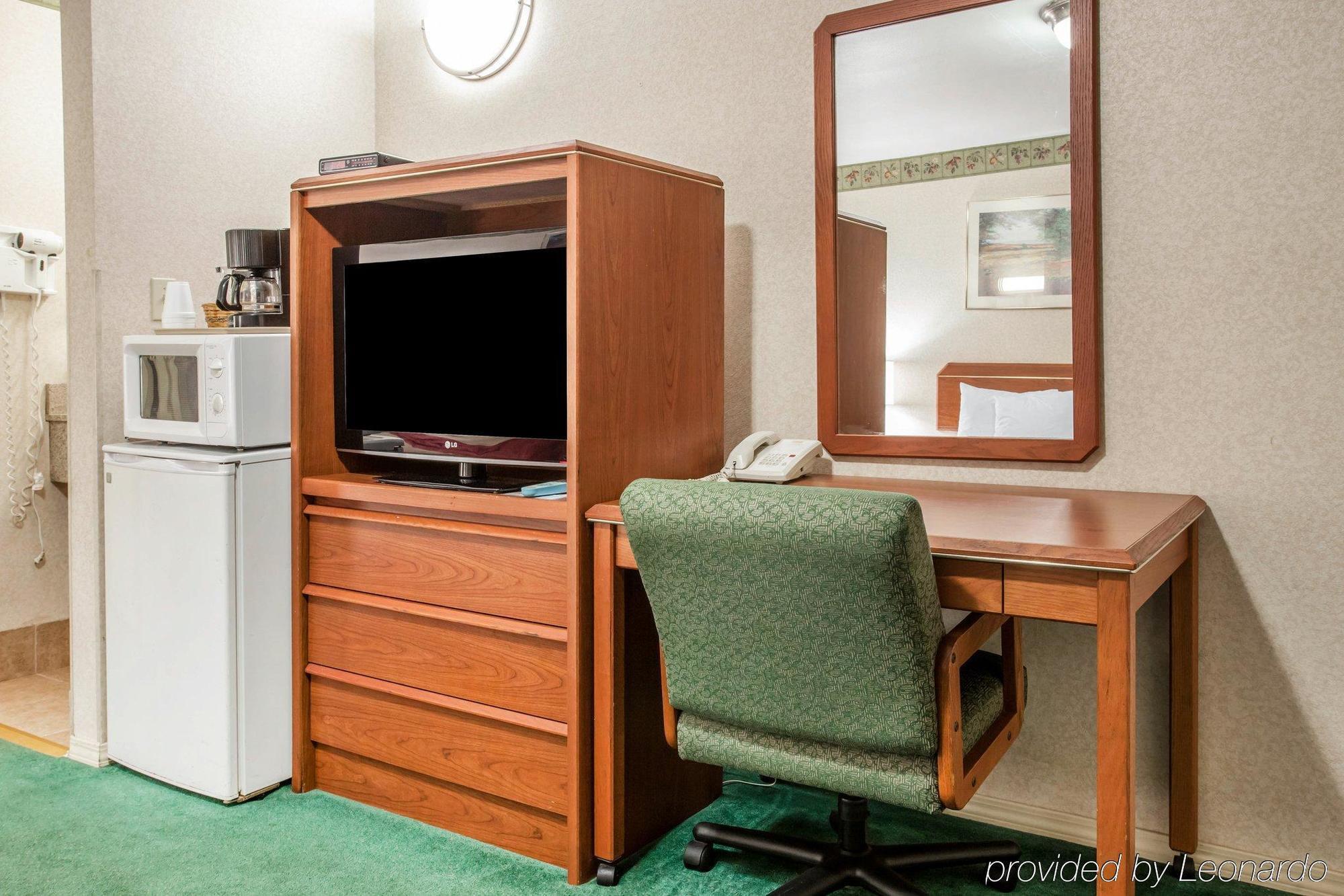 Studio 6 Suites Vancouver Wa Waterfront Eksteriør billede
